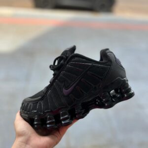 TÊNIS NIKE 12 MOLAS REFLETÍVEL