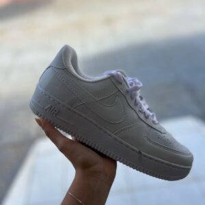 TÊNIS NIKE AIR FORCE TODO BRANCO