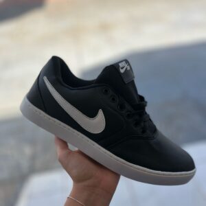 TÊNIS NIKE SB