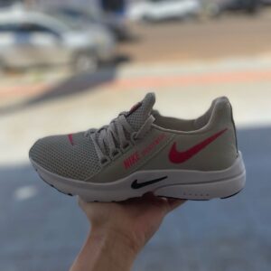 TÊNIS NIKE PRESTO CINZA E ROSA