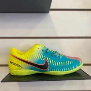 CHUTEIRA NIKE MERCURIAL